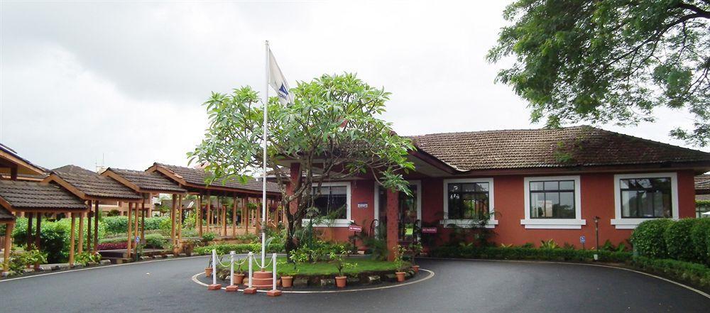 The International Centre Goa Hotell Panaji Exteriör bild