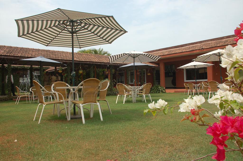 The International Centre Goa Hotell Panaji Exteriör bild